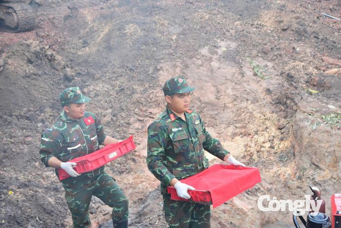 Công tác tìm kiếm vẫn đang tiếp tục diễn ra.
