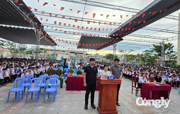 Quang cảnh phiên tòa giả định.
