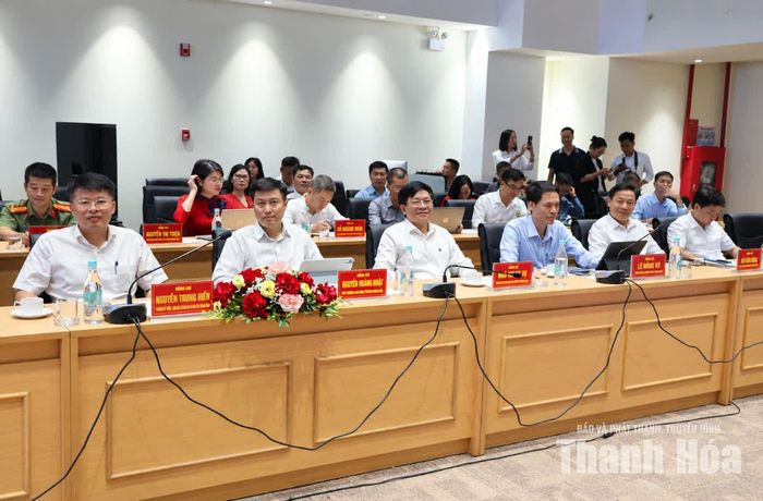 Các đại biểu dự hội thảo.