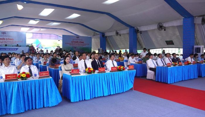 Các đại biểu tham dự buổi lễ. Ảnh: Tiến Nhất