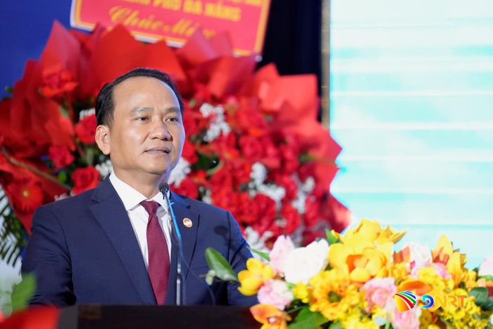 Phó Bí thư Thành ủy, Chủ tịch Ủy ban MTTQ Việt Nam thành phố Nguyễn Đình Vĩnh phát biểu tại đại hội. Ảnh: T.CÔNG