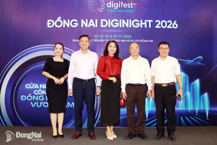 Các đại biểu tham dự chương trình. Ảnh: Thảo Quế