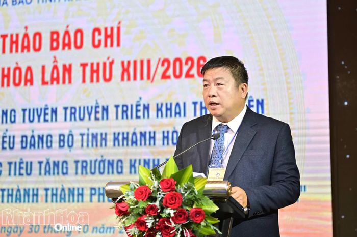 Đồng chí Võ Hoàn Hải phát biểu chào mừng hội thảo.