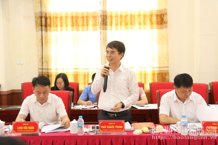 Lãnh đạo xã Chiến Thắng phát biểu tại buổi làm việc