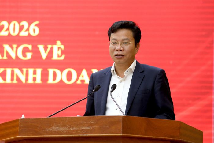 Đồng chí Lưu Văn Trung, Phó Bí thư Tỉnh ủy, Chủ tịch HĐND tỉnh quán triệt Quy định số 224-QĐ/TW về đảng viên tham gia hoạt động đầu tư kinh doanh