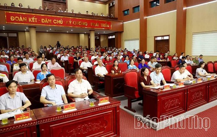 Các đại biểu dự buổi đối thoại.