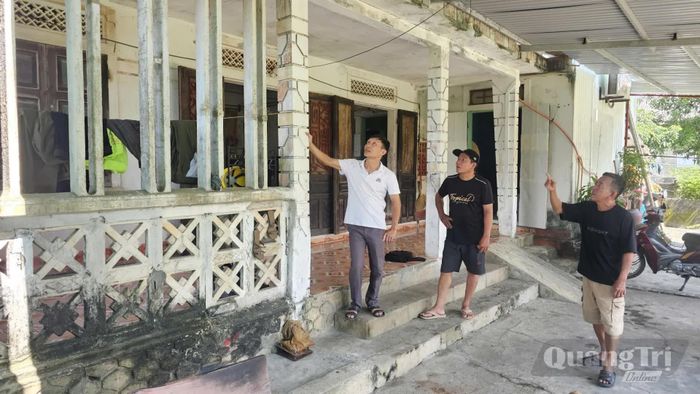 Ngôi nhà ông Võ Văn Minh (xóm Cảng, thôn Tân Lộc) được xây dựng từ năm 1983 nay đã xuống cấp - Ảnh: Phan Khiêm