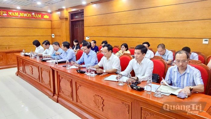 Các đại biểu tham dự buổi làm việc - Ảnh: P.K