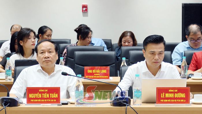 Các đại biểu dự hội thảo.