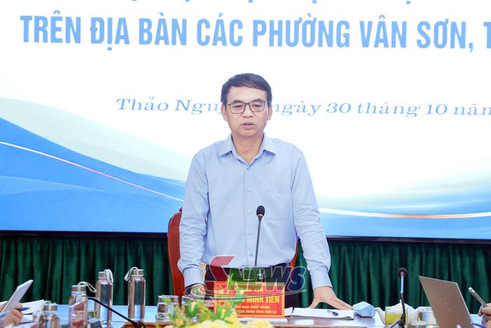 Đồng chí Phó Chủ tịch UBND tỉnh phát biểu tại cuộc làm việc.