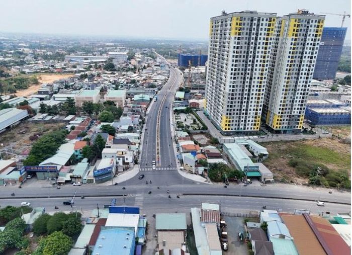 Theo kế hoạch, ba dự án gồm mở mới đường Đông Tây, xây dựng đường nối quốc lộ 1K với đường số 2 khu công nghiệp Dapark và nâng cấp, mở rộng đường D11 sẽ được triển khai trong giai đoạn 2026-2028. Riêng dự án mở mới đường N10 dự kiến kéo dài đến năm 2030.