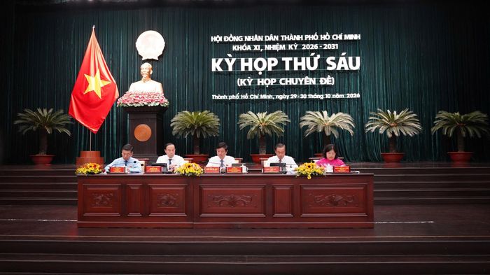 HĐND TP.HCM thông qua chính sách hỗ trợ tối đa 4,5 triệu đồng/người học nghề trước và sau khi đi làm việc ở nước ngoài.