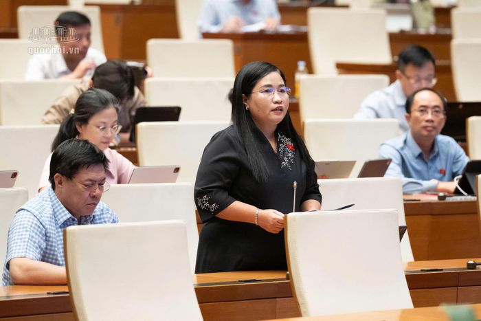 Đại biểu Chamaléa Thị Thủy. Ảnh: Media Quốc hội.