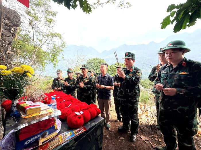 Tìm thấy 22 bộ hài cốt liệt sỹ ở thôn Giang Nam, xã Thanh Thủy. Ảnh BCH Quân sự tỉnh Tuyên Quang.