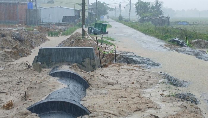 Ngoài khó khăn về GPMB, ông Trần Nam Hưng cho biết, thời gian qua UBND TP Đà Nẵng đã quyết liệt tháo gỡ việc công trình gặp khó về vật liệu như cát, đá, đất để thi công... Đến nay, có thể nói những khó khăn này đã được xử lý.