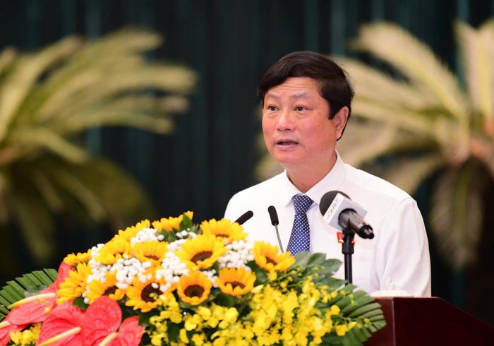 Phó Bí thư Thành ủy, Chủ tịch HĐND Thành phố Võ Văn Minh phát biểu khai mạc Kỳ họp thứ Sáu HĐND khóa XI