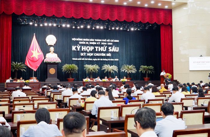 Quang cảnh Kỳ họp thứ Sáu, HĐND Thành phố Hồ Chí Minh. Ảnh: Hoa Lê