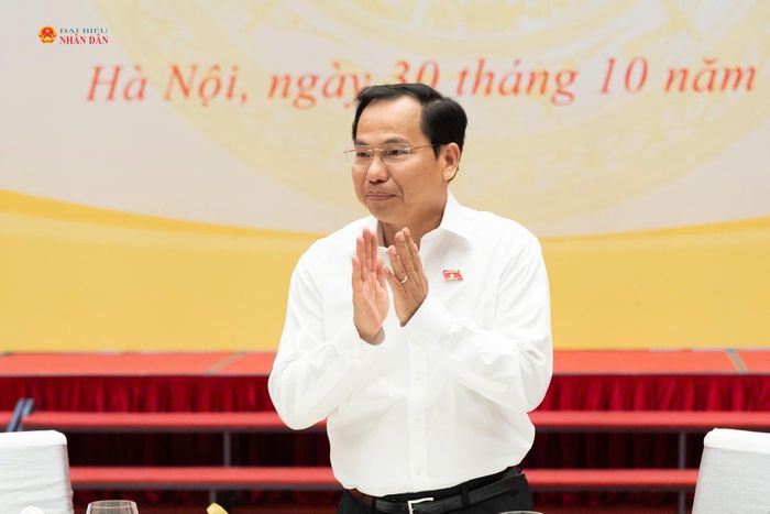Tổng Thư ký Quốc hội, Chủ nhiệm Văn phòng Quốc hội Lê Quang Mạnh dự buổi gặp mặt
