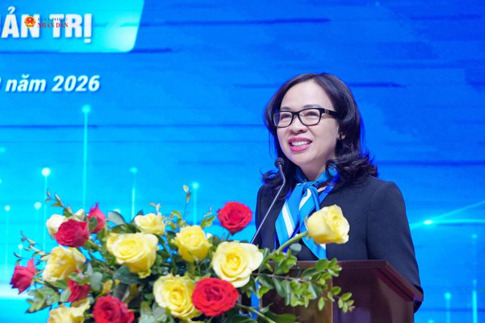 Hiệu trưởng Trường Đại học Mở Hà Nội PGS.TS Nguyễn Thị Nhung phát biểu khai mạc hội thảo