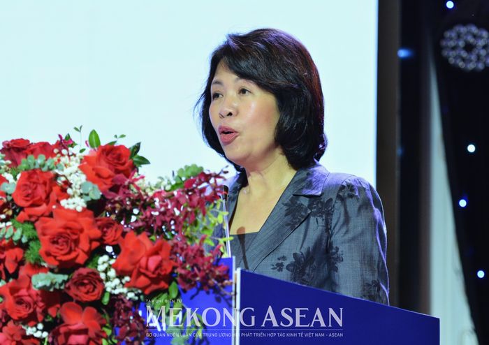  Thứ trưởng Bộ Ngoại giao Nguyễn Thị Hoàng Vân phát biểu tại hội nghị. Ảnh: Lê Hồng Nhung - Mekong ASEAN. 