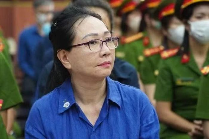 Bị án Trương Mỹ Lan tại một phiên tòa.