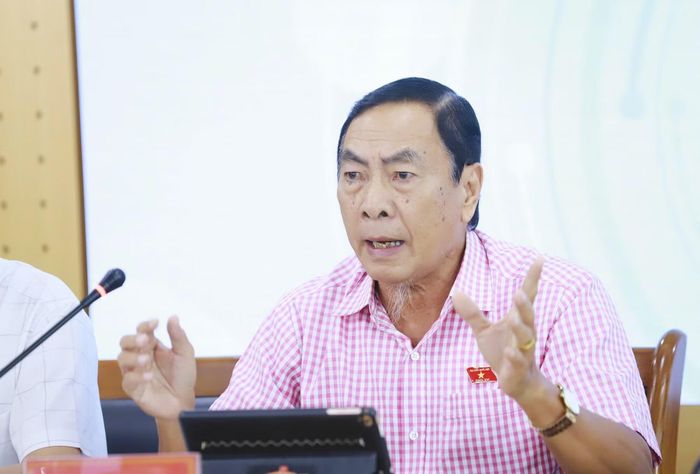  Đại biểu Quốc hội Phạm Văn Hòa: "Việc thành khẩn khai báo, ăn năn hối cải, nhận trách nhiệm và khắc phục hậu quả cần được xem xét khi áp dụng chính sách ﻿khoan hồng". 