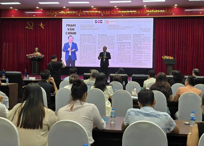 Chuyên gia Phạm Văn Chính phân tích những yêu cầu đổi mới tư duy lãnh đạo và chuyên nghiệp hóa công tác quản trị nhân sự trong doanh nghiệp.