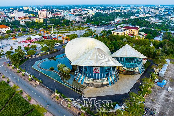  Cà Mau có nhiều cảnh đẹp, công trình kiến trúc và điểm đến đặc trưng, tạo nguồn cảm hứng để thí sinh sáng tạo những bộ ảnh quảng bá quê hương qua cuộc thi. (Ảnh: HUỲNH LÂM)