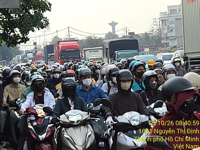 Sau hơn 1 thập kỷ thi công, Nút giao Mỹ Thủy chưa thể về đích, nhiều hạng mục vẫn còn dang dở, công trường ngổn ngang