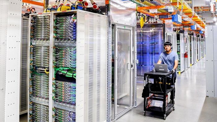 Hạ tầng trung tâm dữ liệu AWS của Amazon phục vụ các dịch vụ điện toán đám mây và trí tuệ nhân tạo. Ảnh: Amazon.