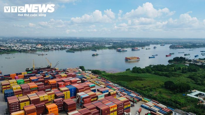 Theo quy hoạch, TP.HCM sẽ phát triển đồng bộ các trung tâm logistics hạt nhân tại Cát Lái, Long Bình, Linh Trung, Khu Công nghệ cao, Tân Kiên, Hiệp Phước, Củ Chi, Hóc Môn, Bình Khánh...