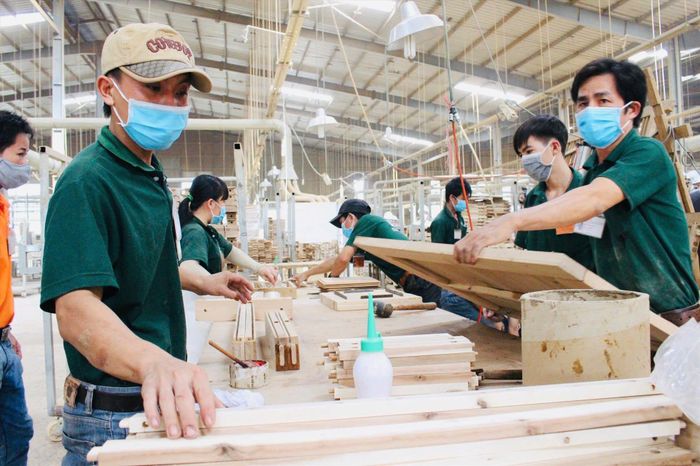 Qua khám sức khỏe toàn dân, ngành y tế phát hiện nhiều bệnh chưa được ghi nhận ở nhóm lao động chính, đặc biệt là cao huyết áp. (Ảnh minh họa)