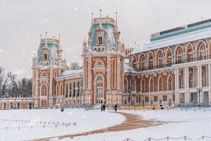 Cung điện Tsaritsyno, Moscow. Ảnh: BTC.