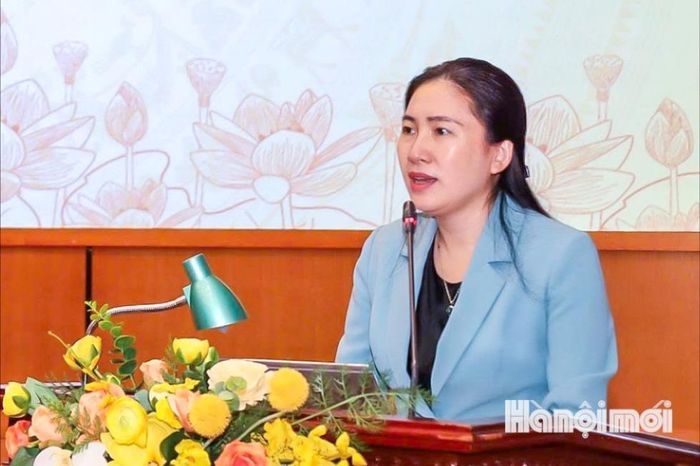 Bí thư Đảng ủy phường Ngọc Hà Đỗ Thị Lan Hương phát biểu kết luận hội nghị. Ảnh: Duy Khánh