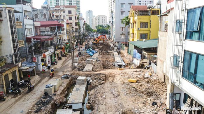 Khi hoàn thành, tuyến đường sẽ thông từ phố Thành Thái đến cầu Yên Hòa bắc qua sông Tô Lịch, tạo trục kết nối giữa các tuyến Vành đai 2, Vành đai 2,5 và Vành đai 3.
