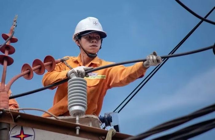 Giá điện giảm từ ngày 1-11