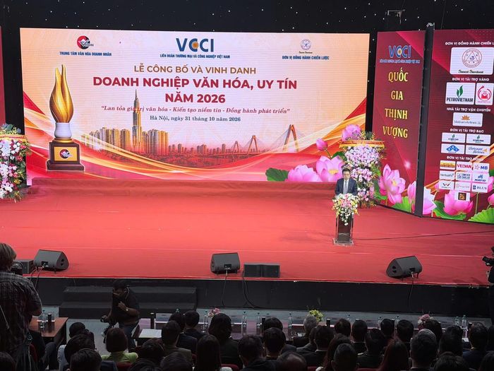 Chủ tịch VCCI Hồ Sỹ Hùng phát biểu. Ảnh: Viết Chung.