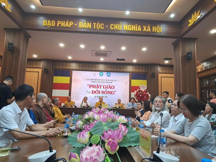 Quang cảnh lễ trao giải. Ảnh: PV