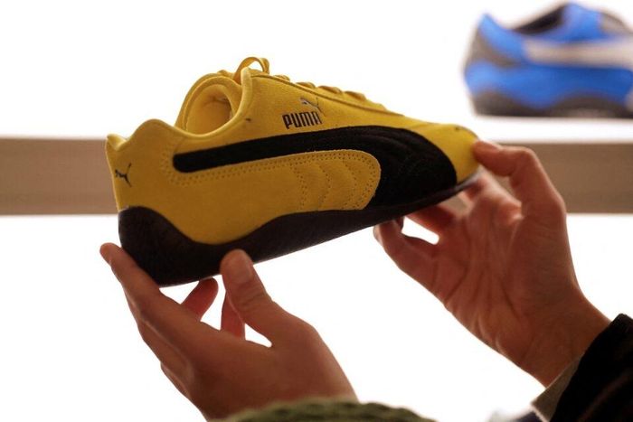  Puma ghi nhận doanh thu quý III vượt dự báo, hàng tồn kho giảm mạnh và nhận thêm kỳ vọng phục hồi nhờ Anta Sports đứng sau. Ảnh: Abdul Saboor/Reuters. 
