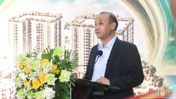 Phó Chủ tịch Ủy ban nhân dân thành phố Đà Nẵng Lê Quang Nam phát biểu tại buổi lễ. (Ảnh: ANH ĐÀO)