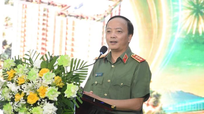 Thượng tướng Đặng Hồng Đức, Thứ trưởng Công an phát biểu tại lễ khởi công. (Ảnh: ANH ĐÀO)