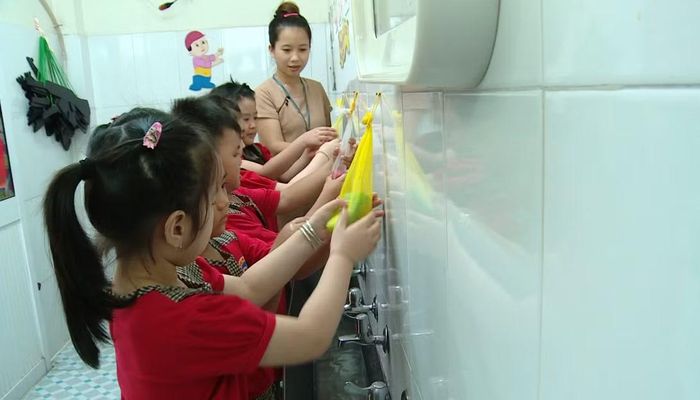 Giữ vệ sinh sạch sẽ, môi trường thông thoáng để chủ động phòng bệnh não mô cầu. (Ảnh:THÚY QUỲNH)