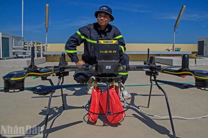Thiết bị bay không người lái (drone) tham gia diễn tập.