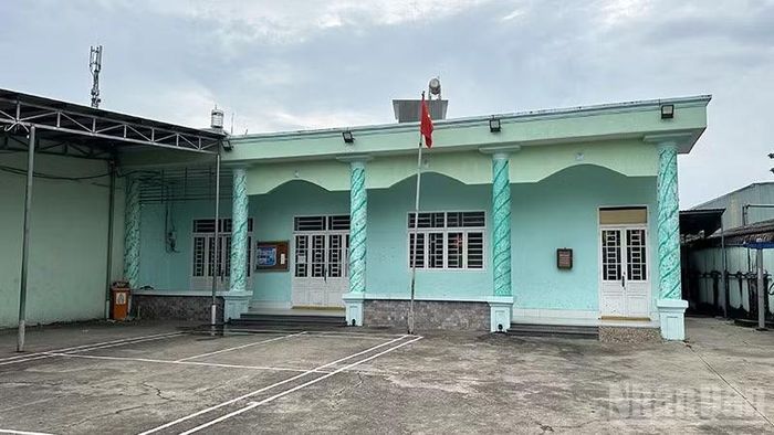 Một điểm sinh hoạt văn hóa, thể thao ở xã Đông Thạnh. (Ảnh: HOÀNG LIÊM)