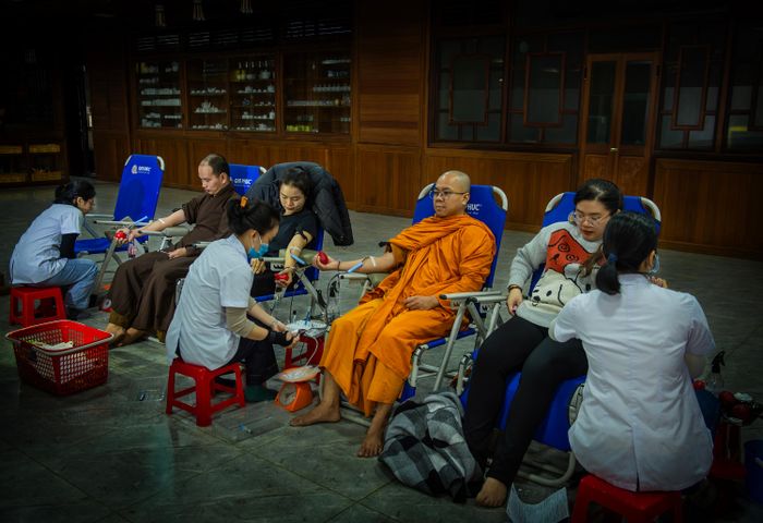  Giải ba được trao cho tác phẩm "Cho đi là còn mãi" của tác giả Tôn Thất Tuấn Ninh 