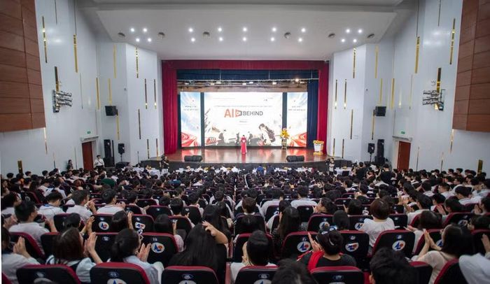 Toàn cảnh lễ phát động Cuộc thi.