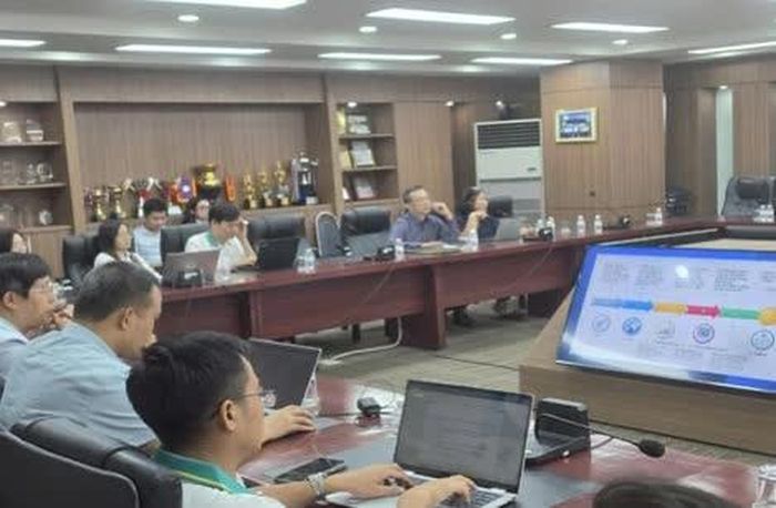 Buổi làm việc giữa cán bộ BIDV và LaoVietBank.