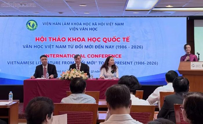 Hội thảo "Văn học Việt Nam từ đổi mới đến nay (1986-2026)" . Ảnh: Chinhphu.vn