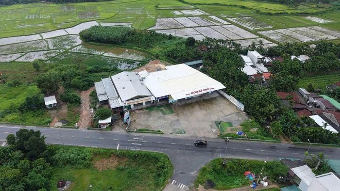 Thửa đất số 2655 thuộc xã Nghĩa Giang (tỉnh Quảng Ngãi) là nơi xây dựng kinh doanh quán cơm Bà Chín.