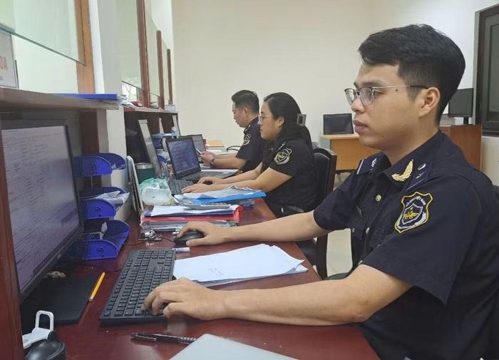 Hoạt động nghiệp vụ của lực lượng hải quan khu vực IV. Ảnh minh họa: Thuế và Hải quan.